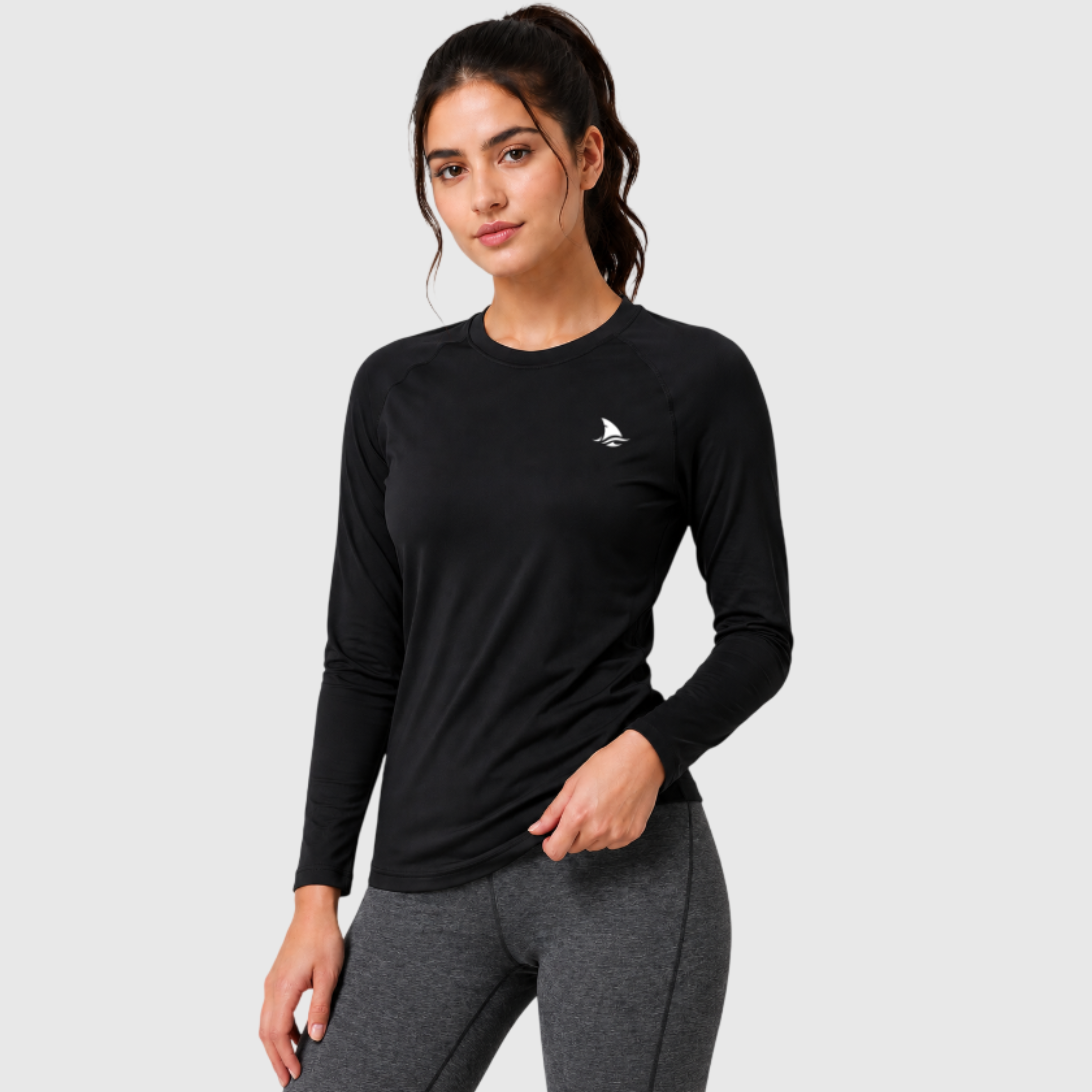 Women’s Athletic Compression Wear – Full Sleeve Workout & Training T-Shirt